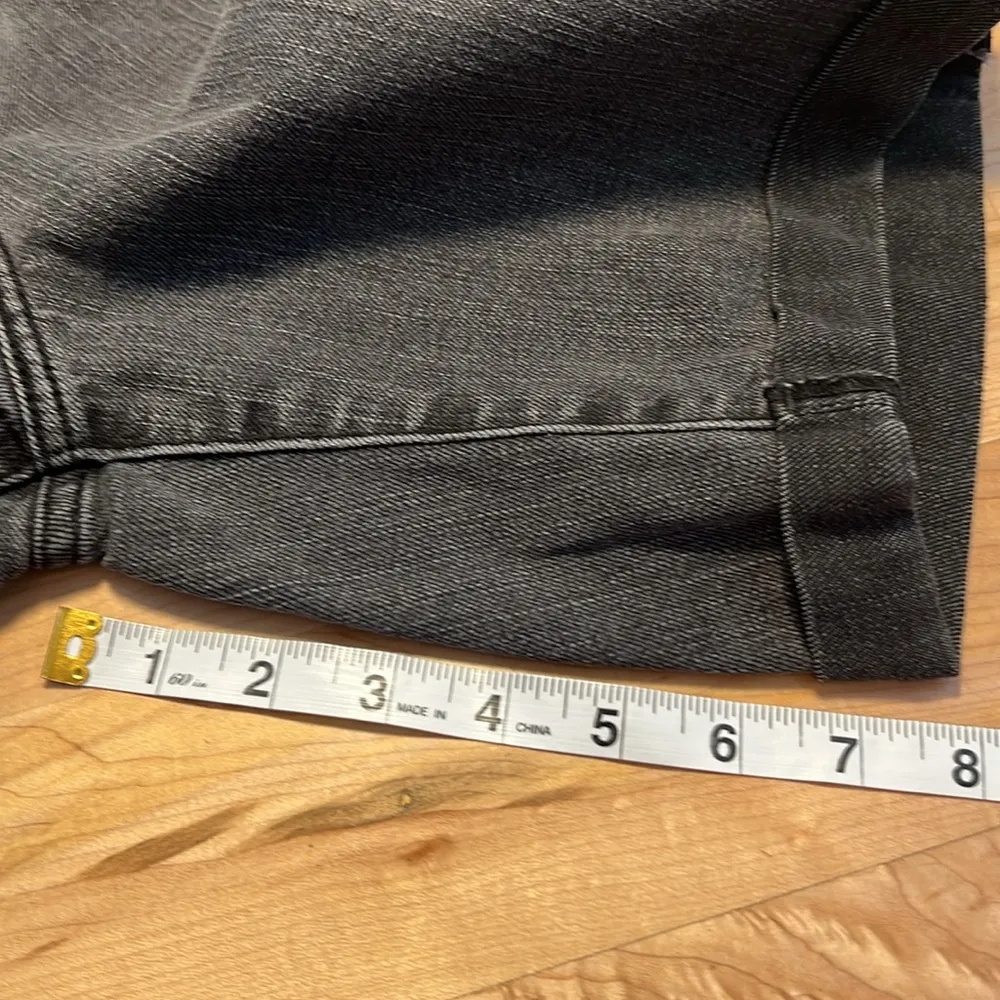 Abercrombie & Fitch Light Black Jean Shorts - Size 28 - Image 9