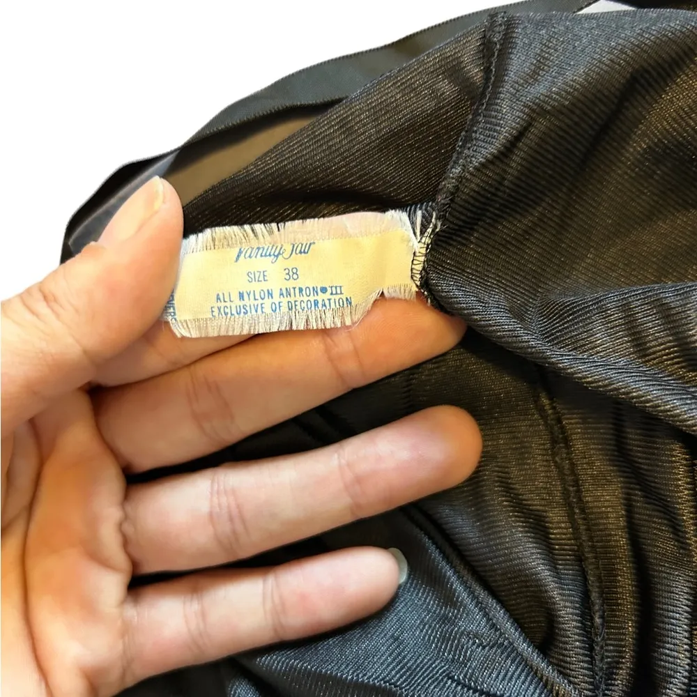 VANITY FAIR CHEMISE TANK
TOP BLACK LACE FRONT size in pictures - Image 5