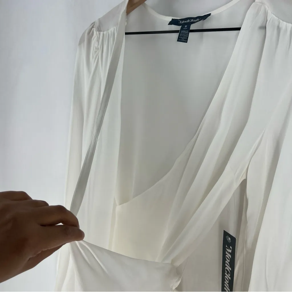 Modcloth Ivory Draped Blouse Long Sleeve Wrap Blouse NWT Size S - Image 7