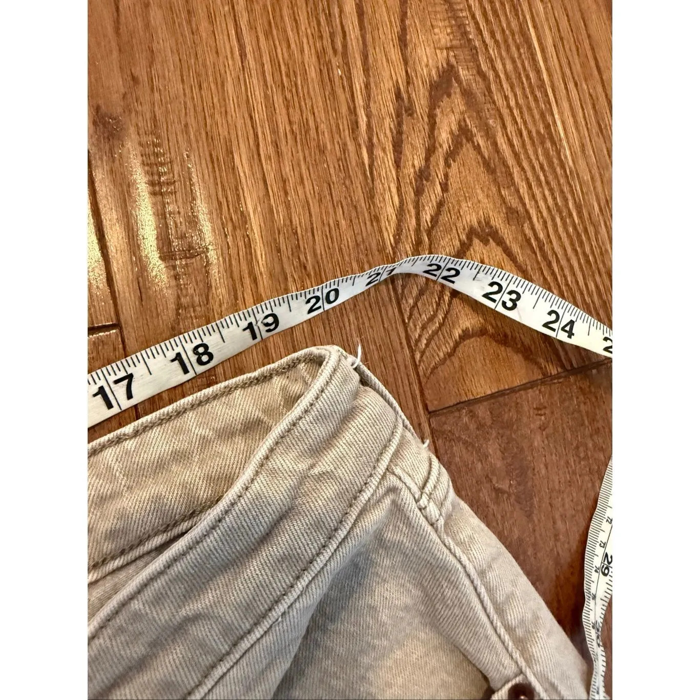 Abercrombie & Fitch 90’s straight ultra high rise relaxed jean tan size 20 short - Image 9