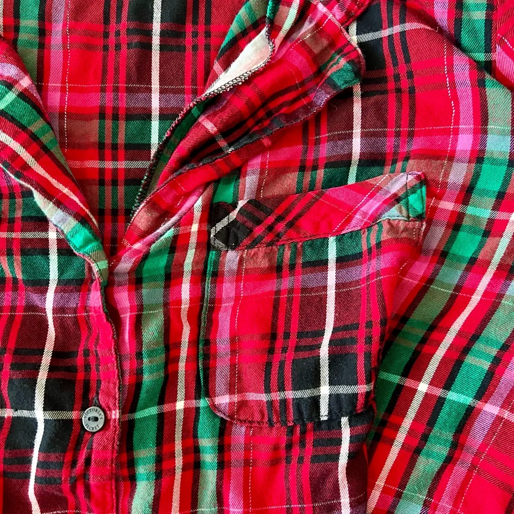Victoria's Secret Plaid Pajama Set - Red and Green - Image 4