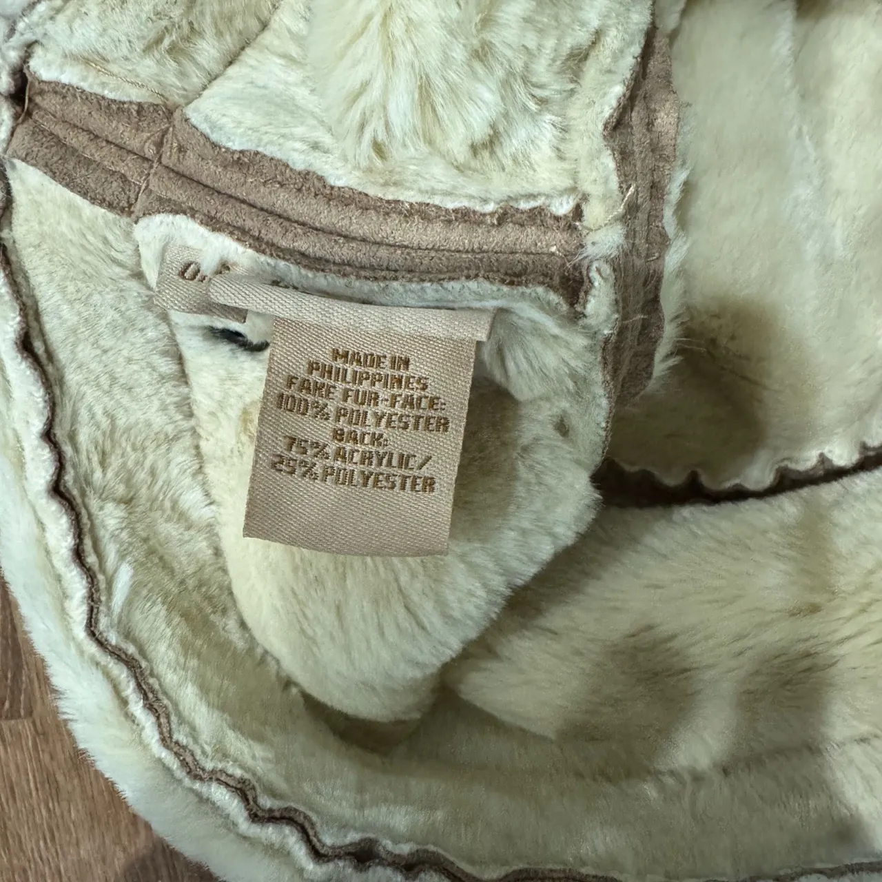 Fownes Faux Suede Shearling Bucket Hat Y2K Brown - Image 5