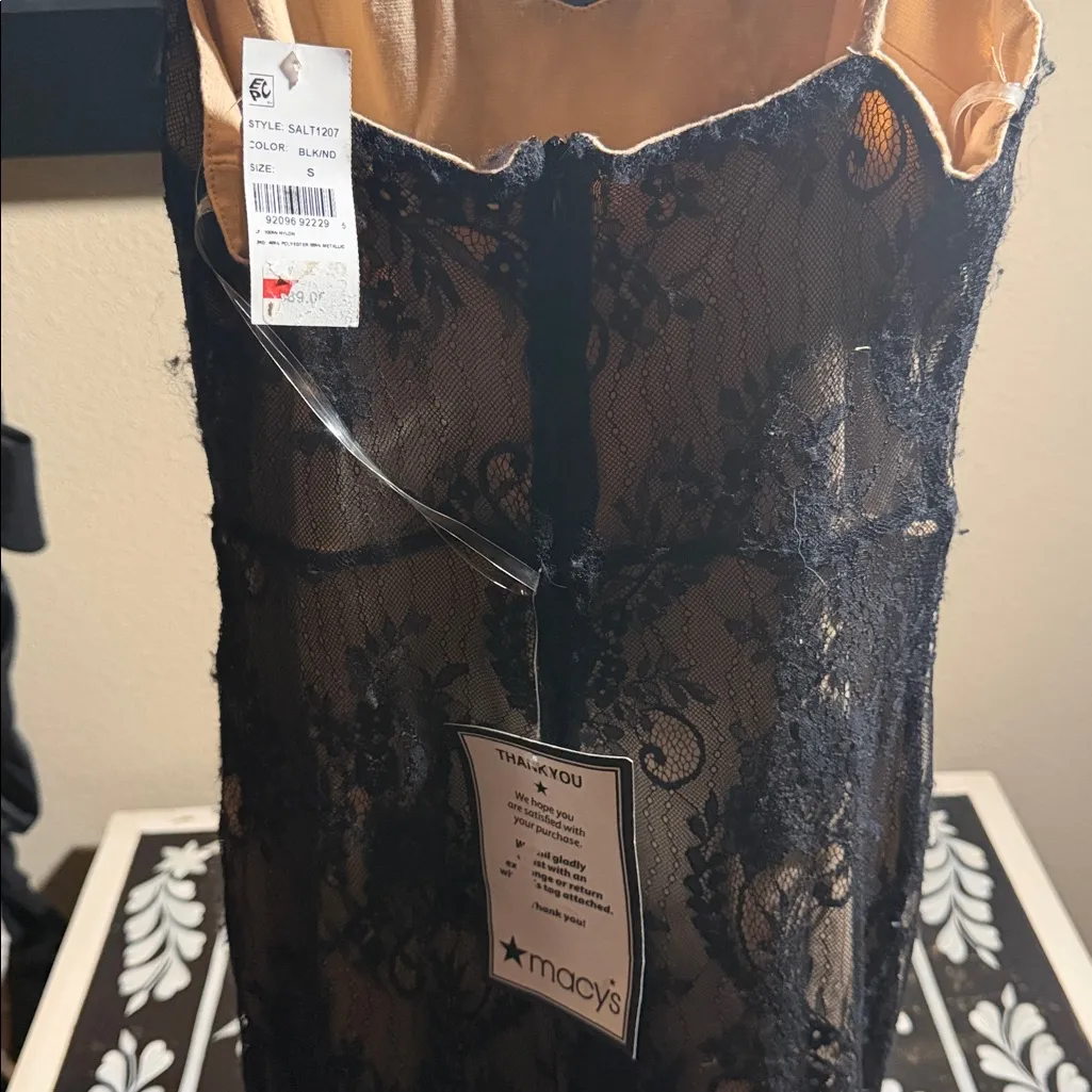 BEBE LACE OVERLAY MIDI DRESS - Image 9