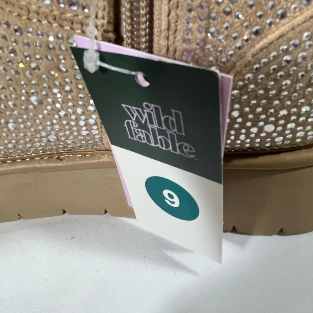 Wild Fable Missy Women's Rhinestone Winter Boots Faux fur lining Tan Sz 9 - Image 7