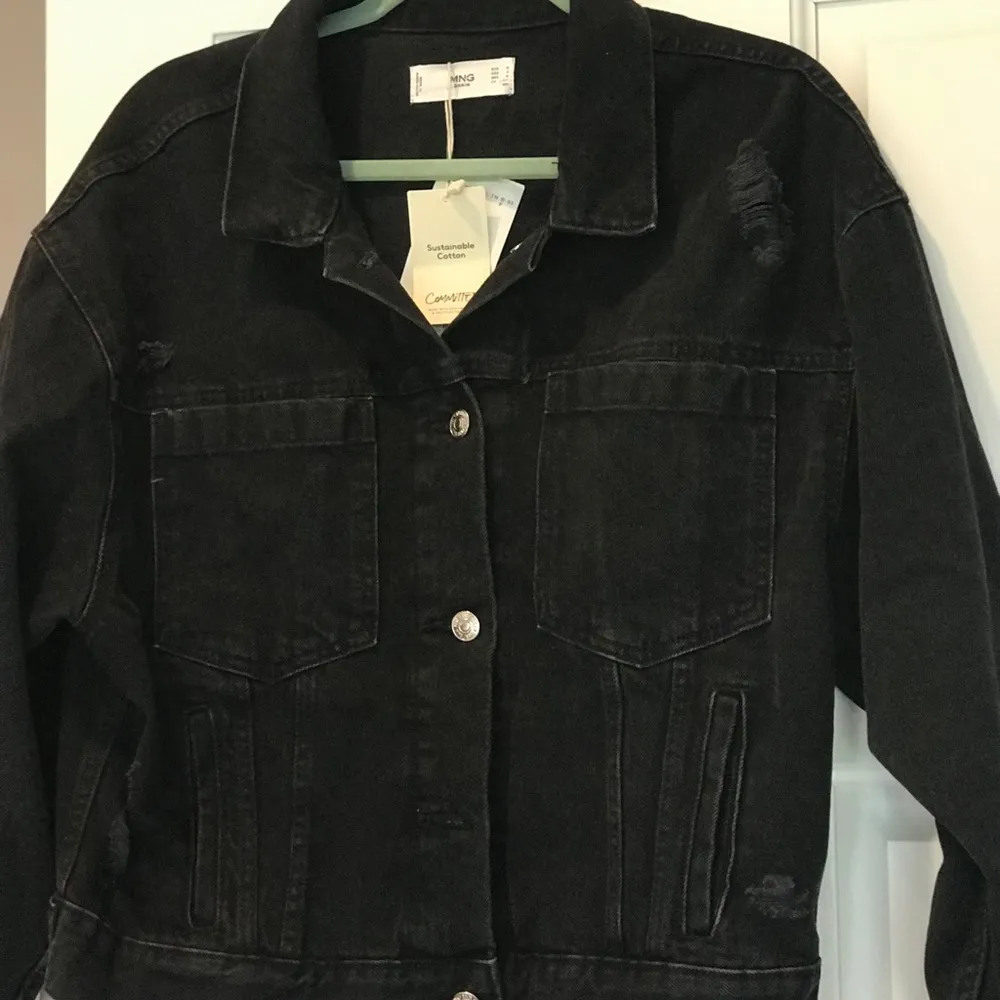 NWT Mango MNG Denim Black Distressed Jacket M - Image 10