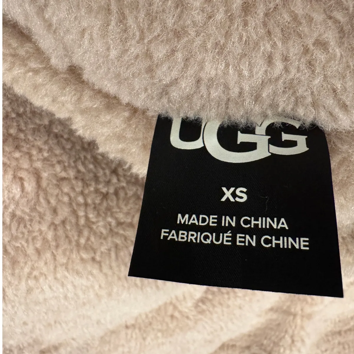 UGG Shasta Reversible 700 Fill Power Down Jacket Size XS - Image 13