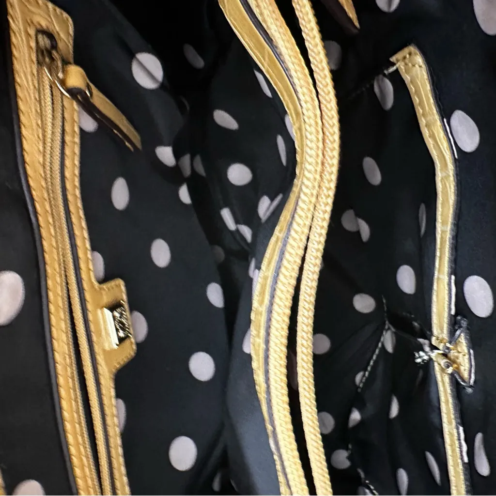 Anne Klein Vibrant Yellow Croc-Embossed Tote Gold Hardware Chain Handle Vibrant - Image 4