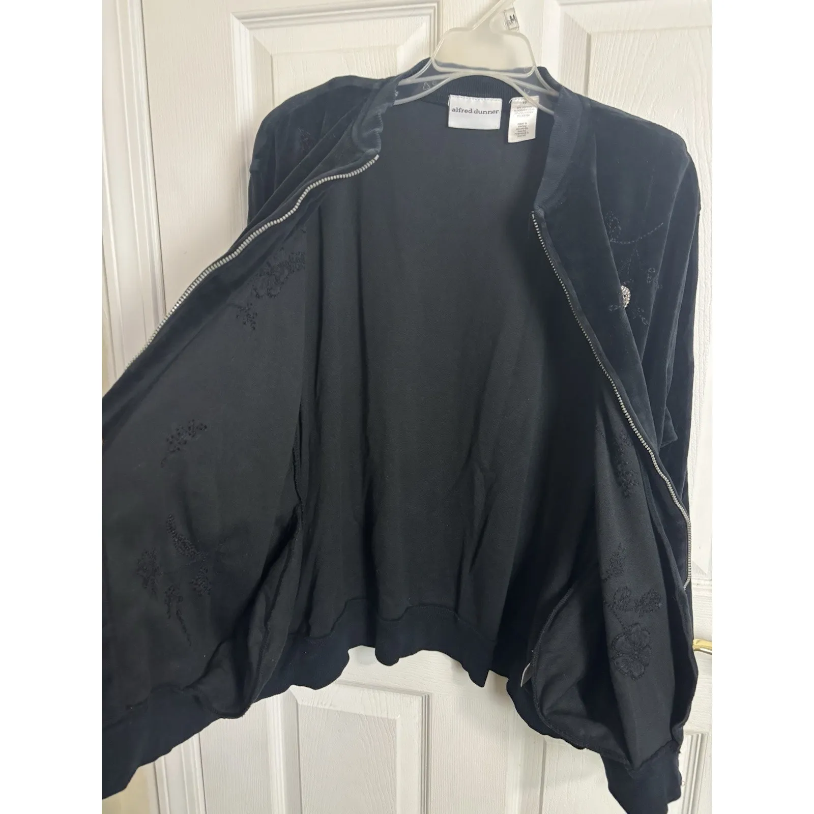 Vtg 90s Black Velvet Zip Up Jacket Size 10 Floral Embroidered Broach Grannycore - Image 10