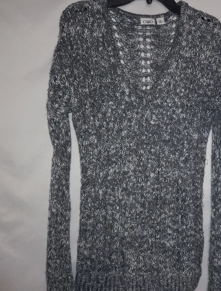 Cato M Loose Knit Open Knit Tunic Length Sweater in Gray n White - Image 2