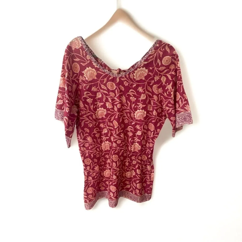 WORLD MARKET Divya Boho Blouse Top Size S/M Red Floral Beachy 70s Retro Festival - Image 4