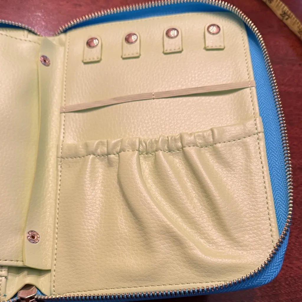 Lilly Pulitzer Jewelry Folio for travel in “The Hottest Spot” NWOT - Image 8