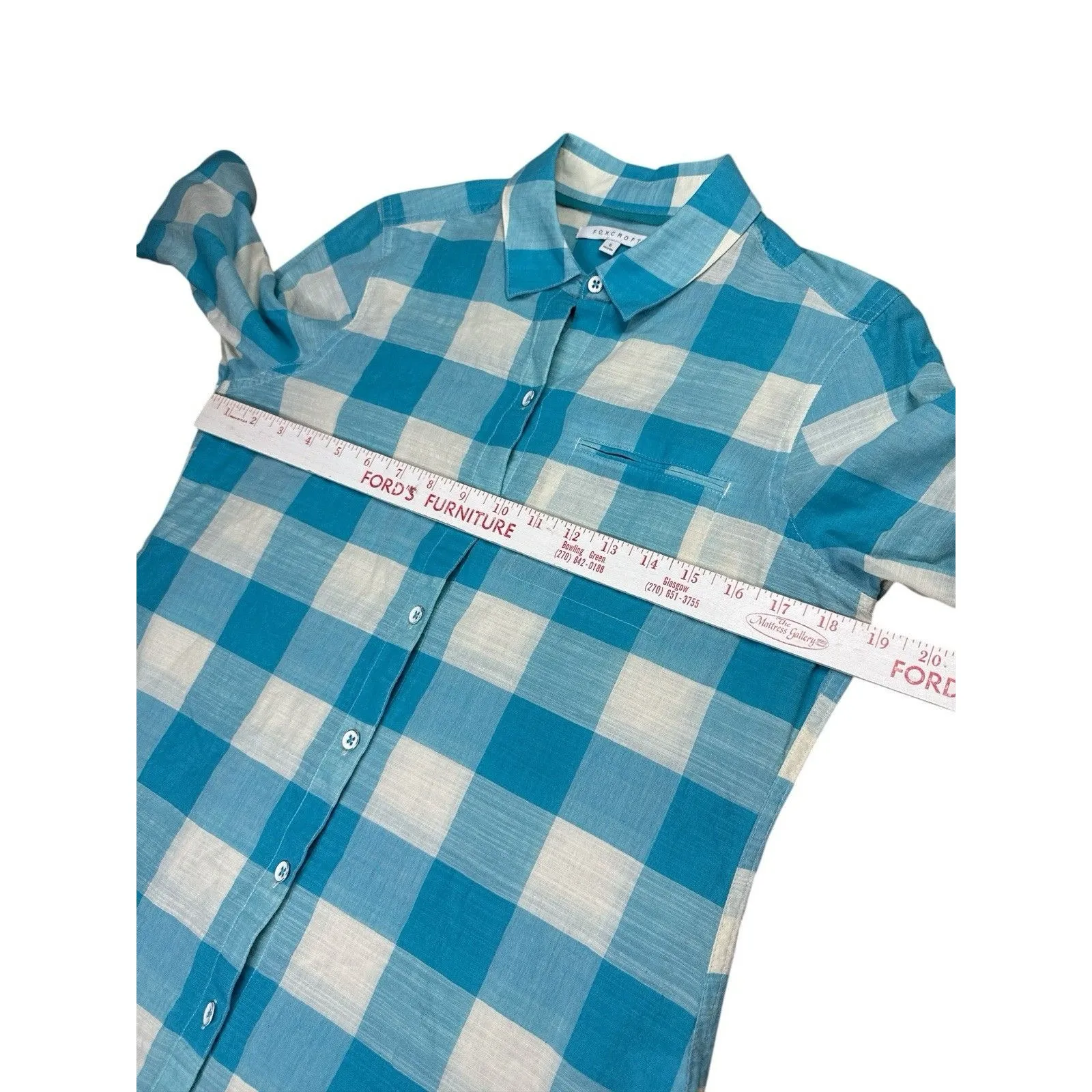 FoxCroft Blue & White Gingham Button Down Shirt Roll Tab Sleeves Size 6 Shaped - Image 5