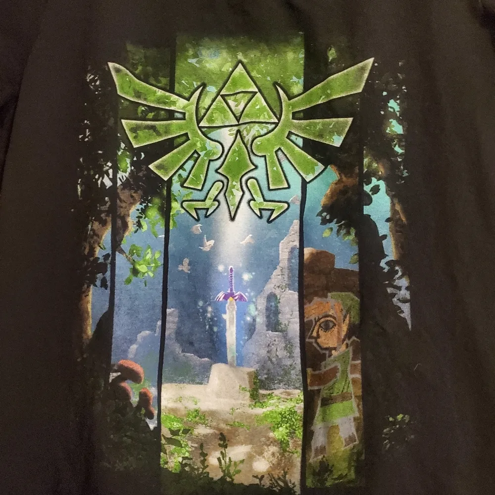 Legend of Zelda Tshirt - Image 2