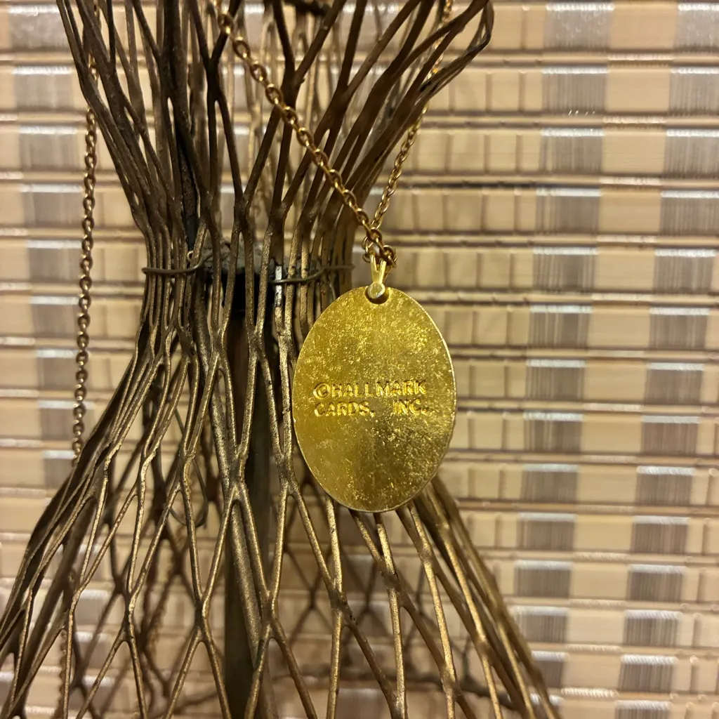 Vintage Hallmark Cards Flower Cameo Necklace - Image 4