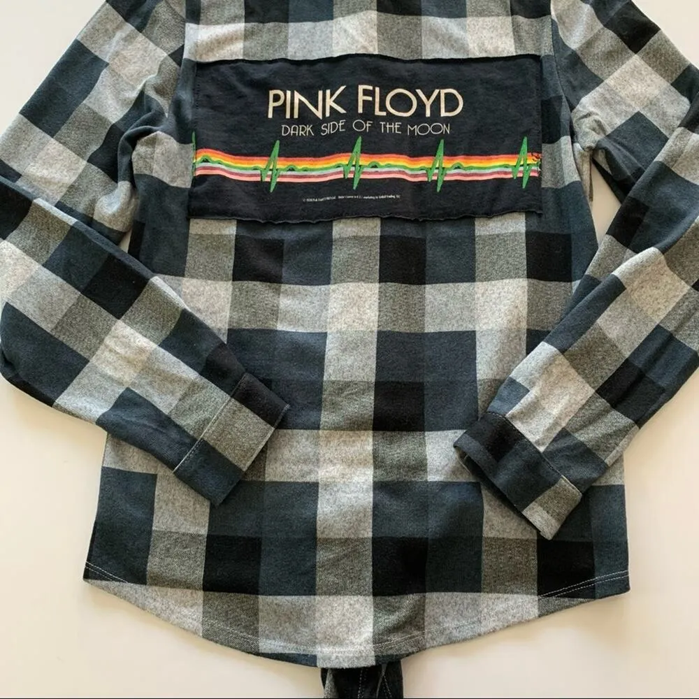 Via Penny Lane Reworked Apparel | Pink Floyd Plaid Button Up Shirt Small Green - Image 10