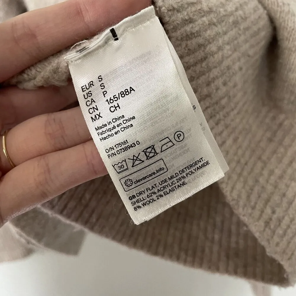 H&M women's size small beige tan turtleneck sweater casual comfortable warm knit - Image 5