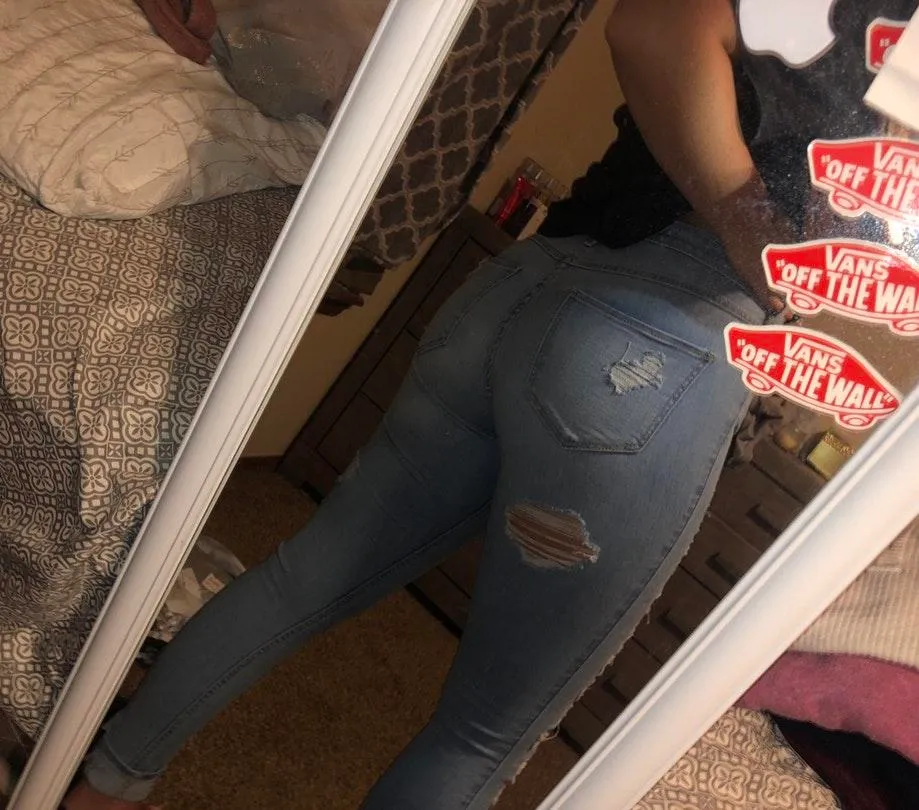 Hollister Ripped Jeans - Image 2