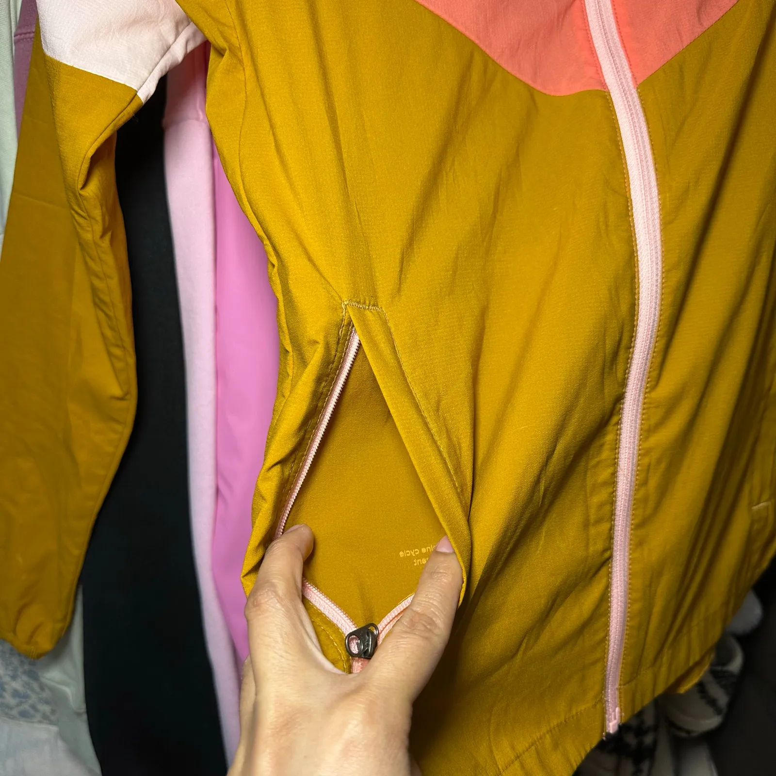 Cotopaxi Palmas Active Jacket Size Women’s Small - Image 6