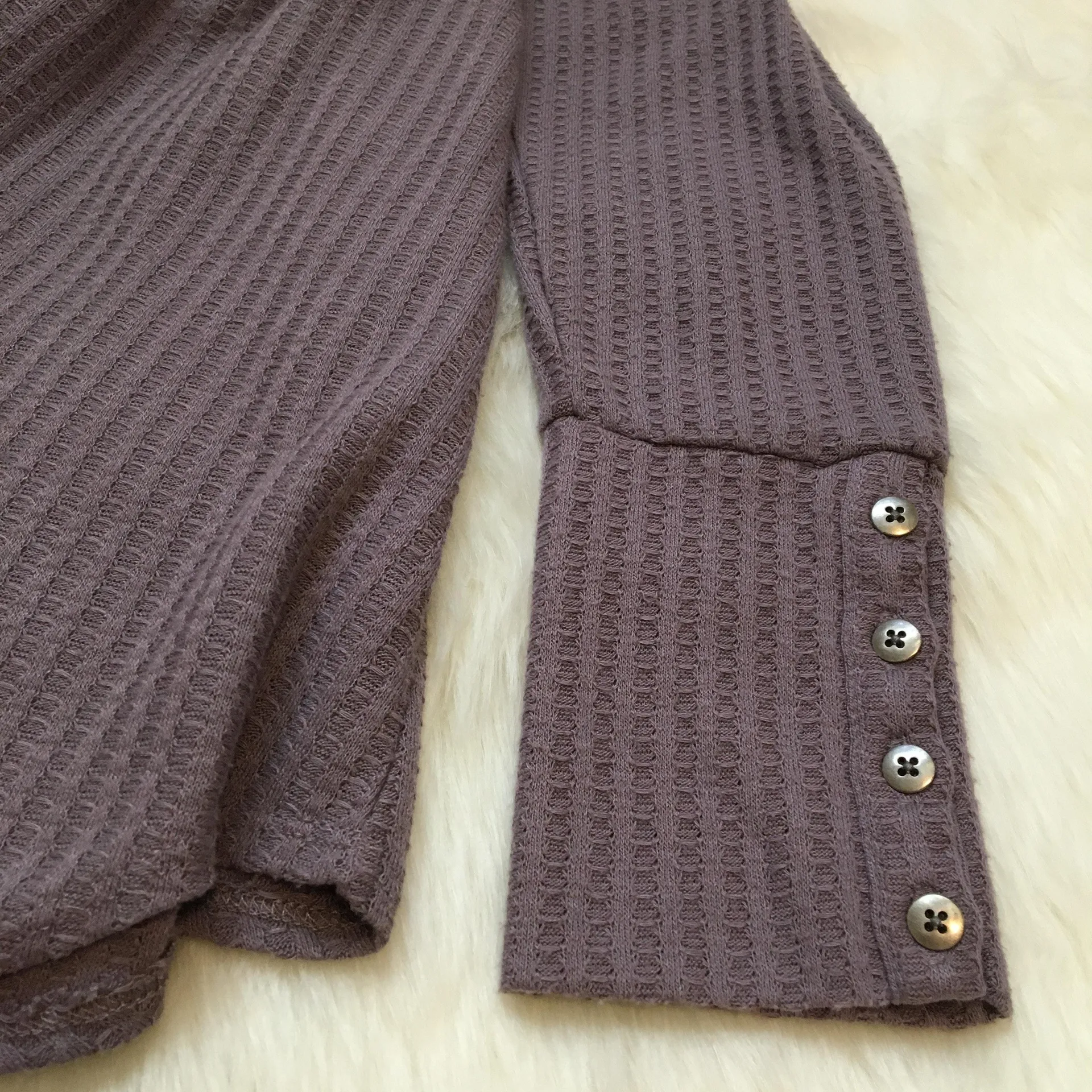| Waffle Knit Thermal Button Cuff Shirt - Image 7