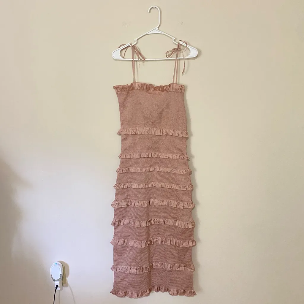 NWT V. Chapman Lily Ruched & Ruffled Stretch Satin Midi Dress in Rose Dust Sz 8 Pink - Image 5