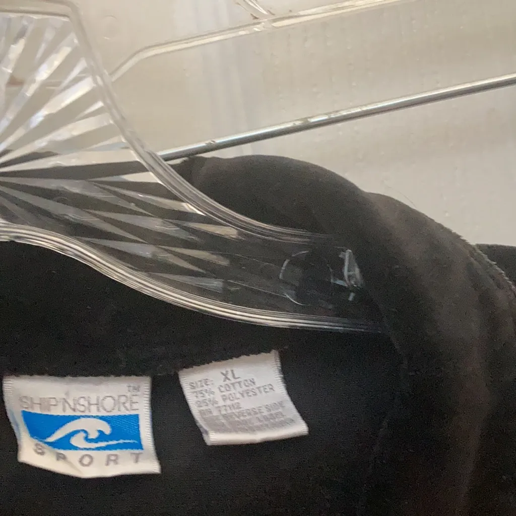 FINAL MARKDOWN Ship n shore velour blouse extra Large Black Size XL - Image 4