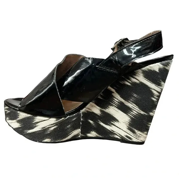 BCBG GENERATION BLACK PATENT‎ LEATHER WEDGE WOMEN'S SIZE 8 - Image 3