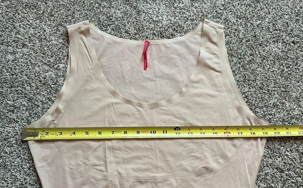 SPANX nude shapewear tank top size 1X - Image 9