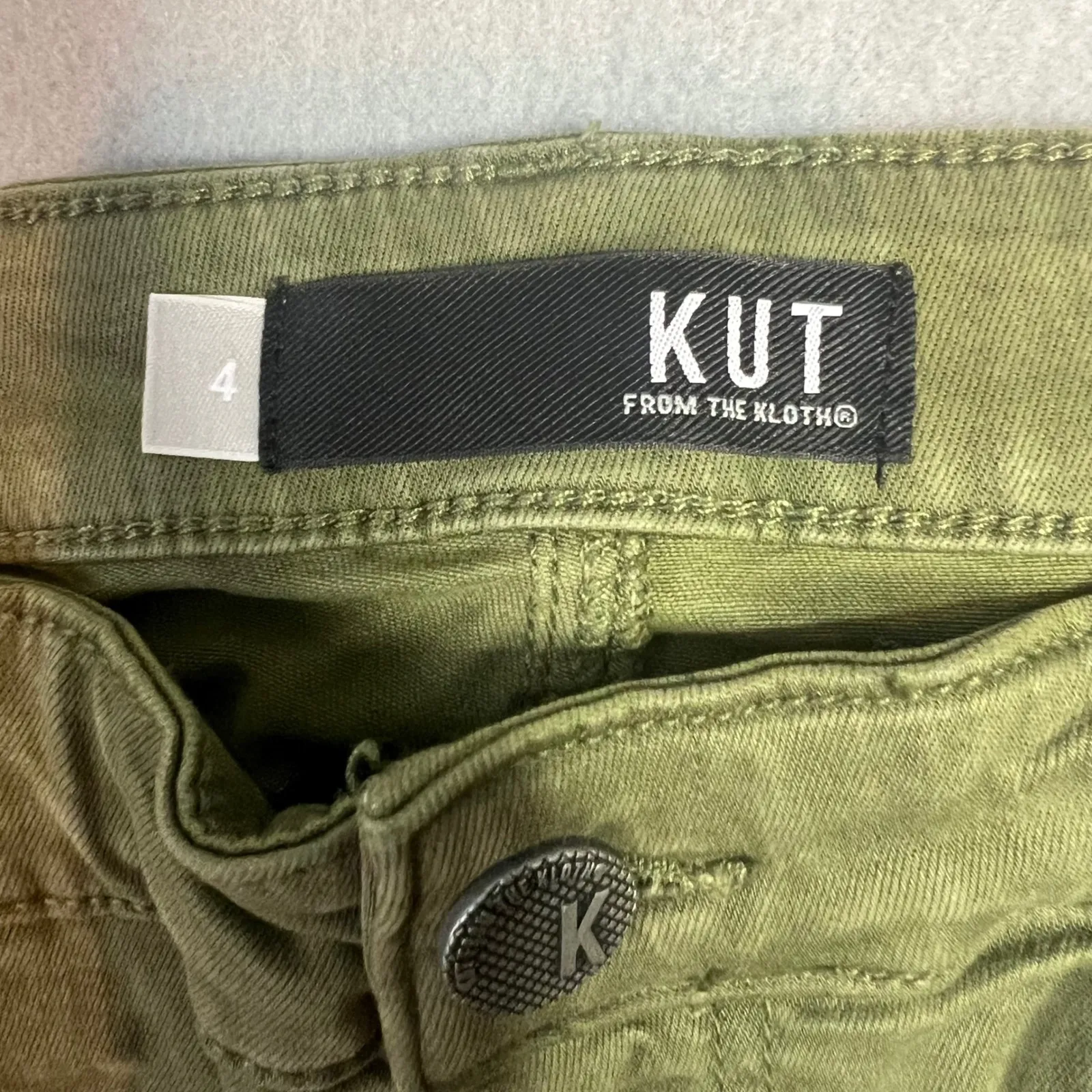 Kut From The Kloth Amy Crop Ankle Straight Leg Jeans Size 4 Olive Green NWT - Image 3