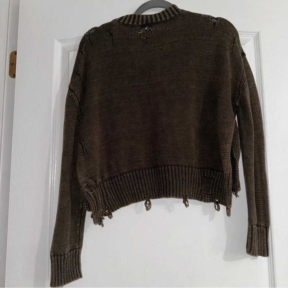 Fabrik olive green sweater - Image 2