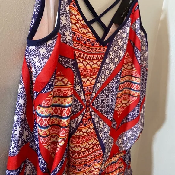 Adelyn‎ Rae romper size small 6 for $36 - Image 3