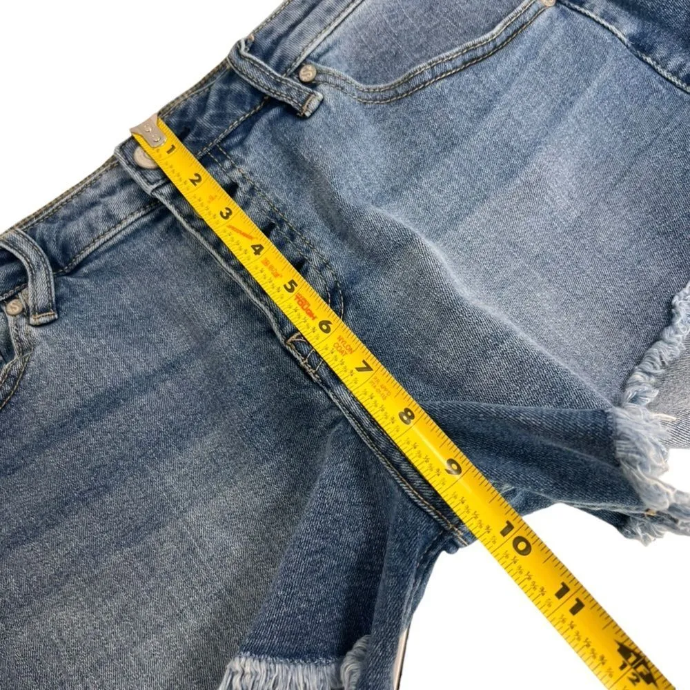 Shyanne Women’s Light Medium Wash Cut off Fray Denim Shorts - Image 8