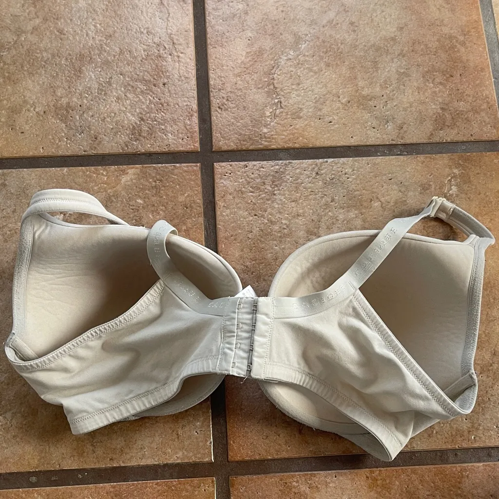 Cacique Classic Cream Full-Coverage boost plunge Bra cotton spandex - Image 3