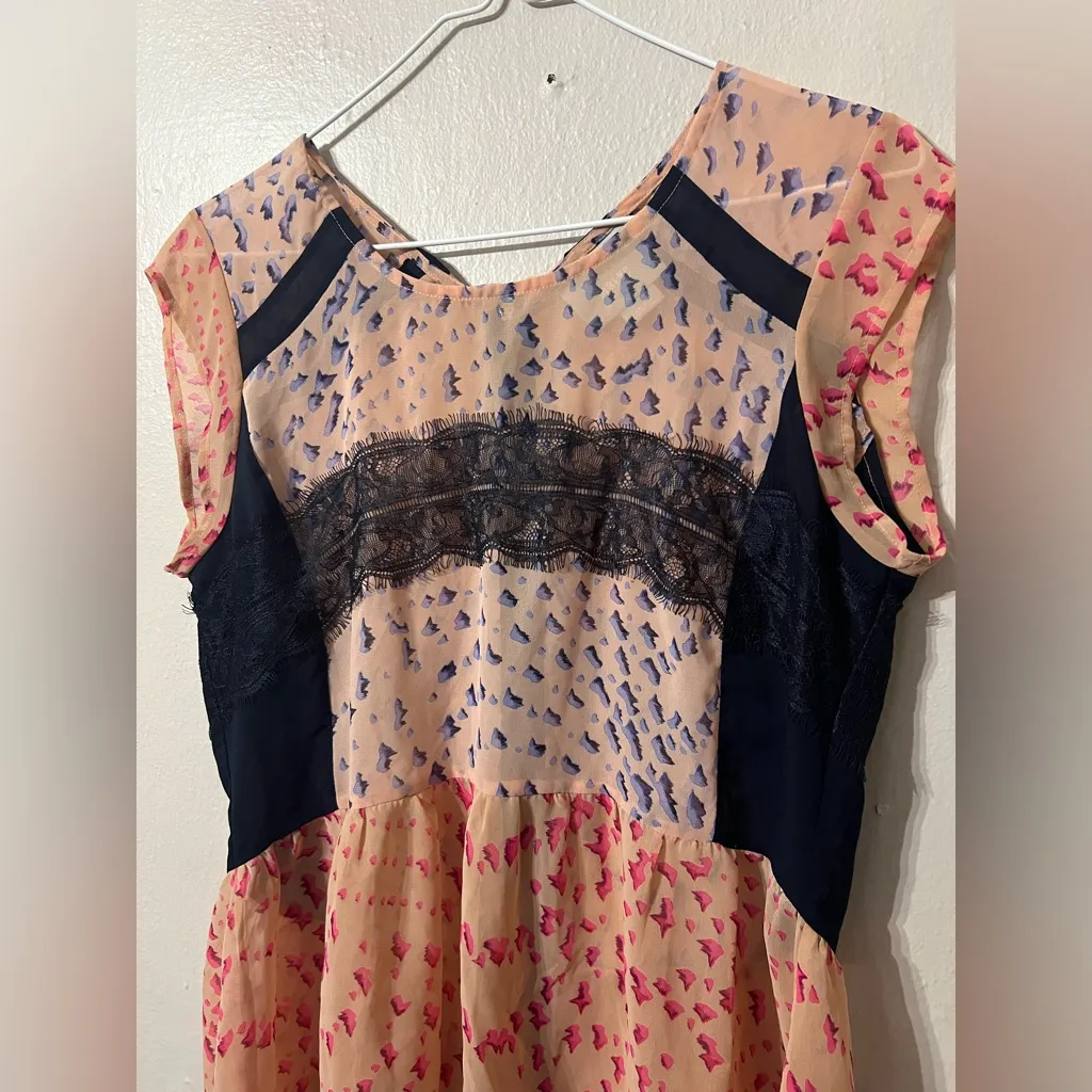 Maeve Anthropologie Peplum Abstract Top Extra Small - Image 2