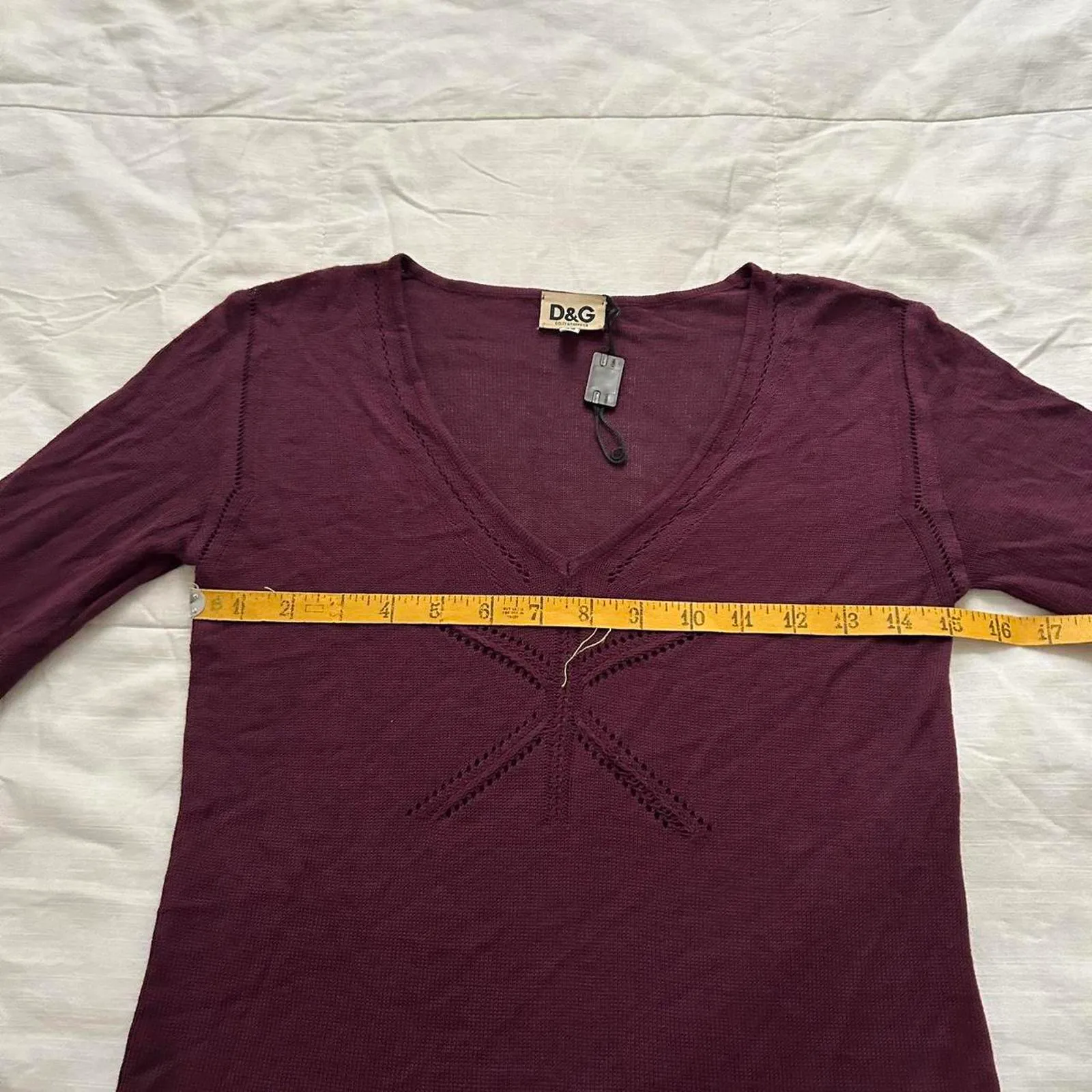 Dolce & Gabbana D&G burgundy red thin knit sweater top with pointelle detailing - Image 8