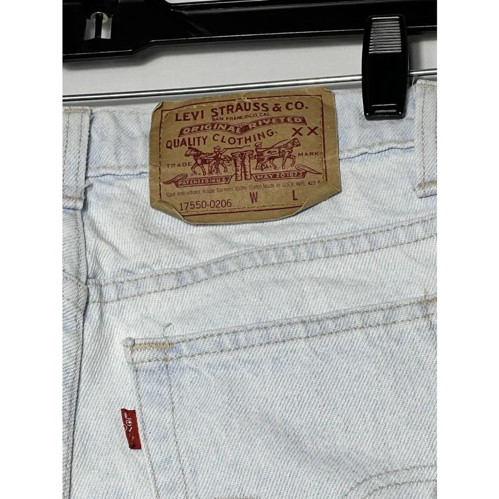 VTG Levi's USA 17550-0206 Light Blue‎ Relaxed Denim Mom Jeans Size 7 Preowned - Image 3
