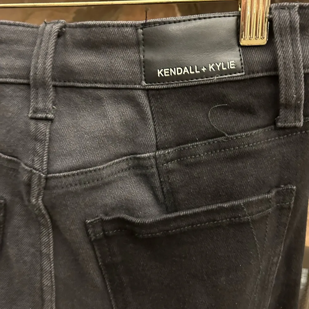 Kendall t Kylie Black Skinny Jeans High-Waisted - Image 4