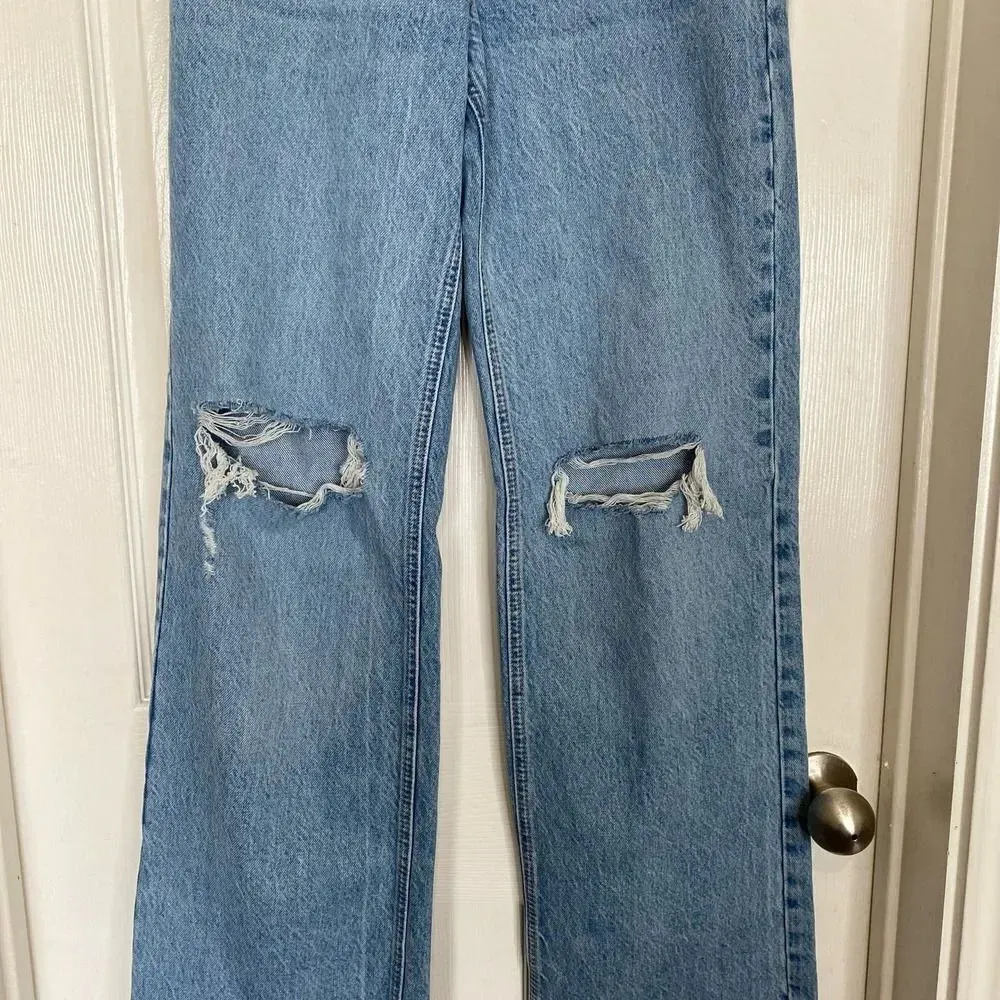 ZARA Super High Rise Baggy Mom Jeans Light Wash Trendy Size 2 Distressed - Image 5