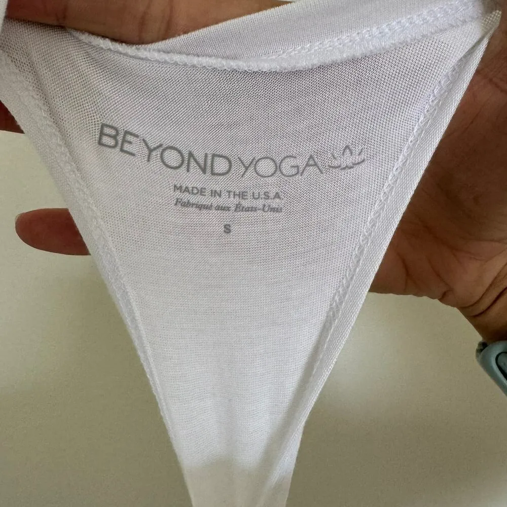 NWT Beyond Yoga White Twist Racerback Tank Size Small - Image 5