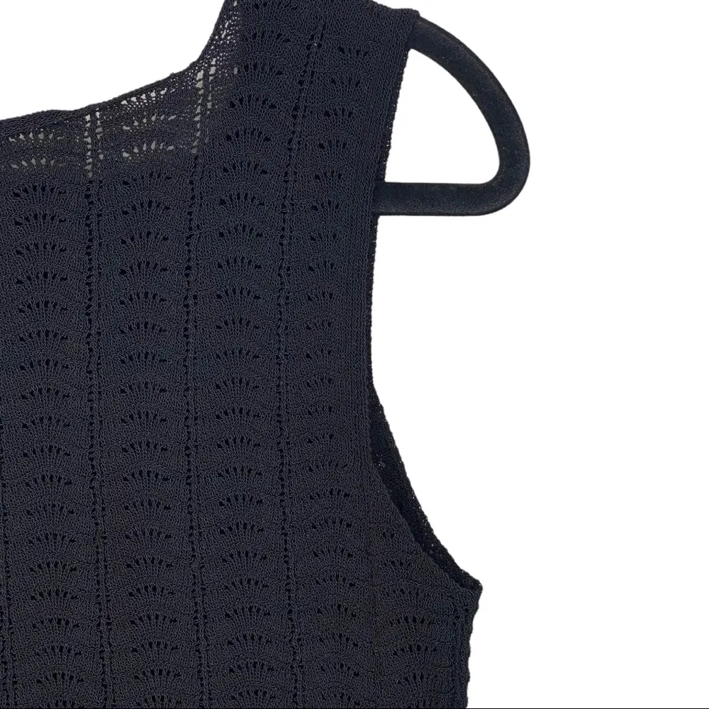 Theory ᯾ Crochet Sleeveless Knit Layer Sweater Shell ᯾ Black Semi Sheer ᯾ Medium - Image 9