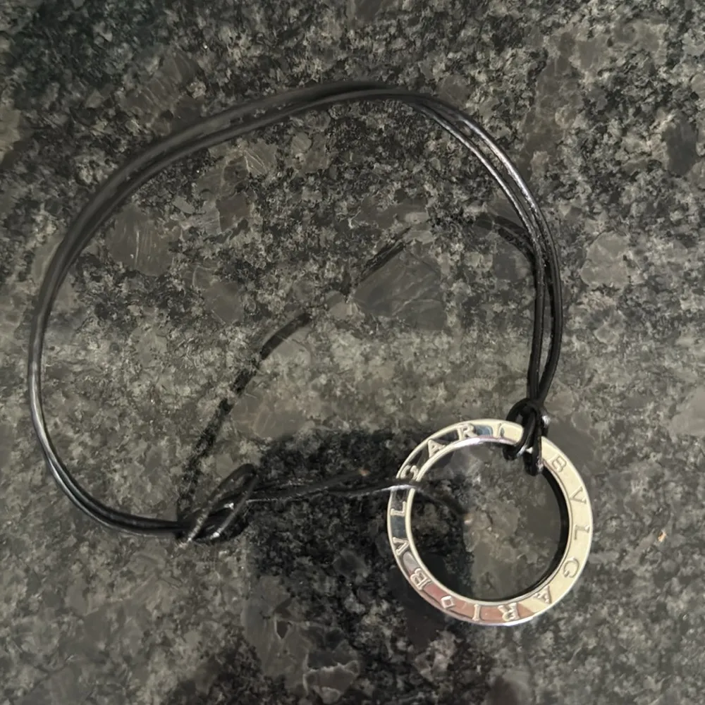 πππBeautiful Bvlgari Red Leather Zippy w COA Box and Ribbon πππ - Image 7