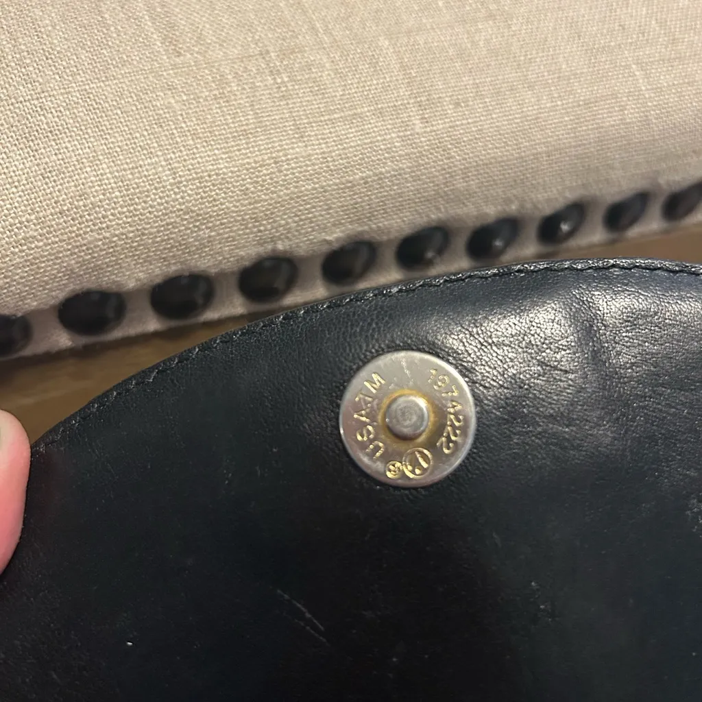 Vintage Brahmin Crocodile Embossed Crossbody Bag - Image 5