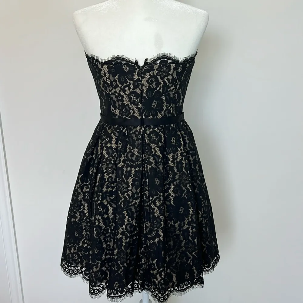 Robert Rodriguez Black Lace Strapless Fit Flare Mini Cocktail Dress Size 8 - Image 4