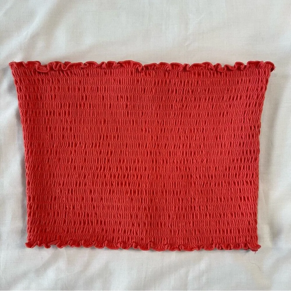 Hollister Women's Extra Small Pink Tube Top Ruched Stretchy Crop Top - Image 2