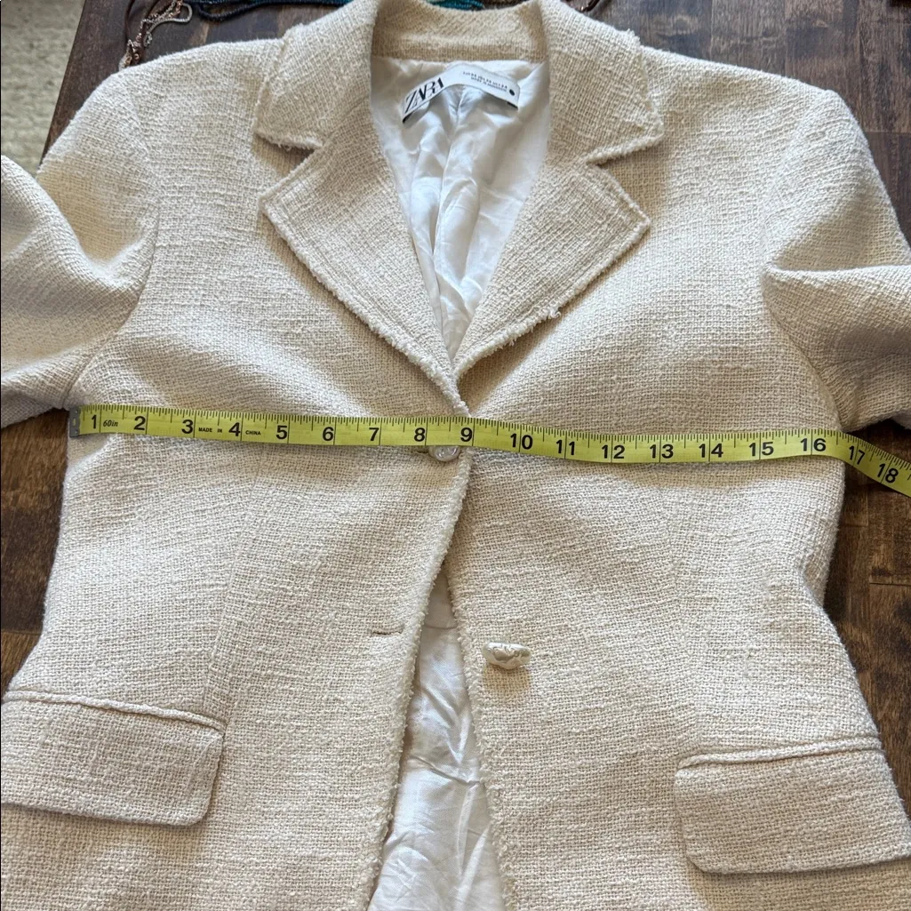 ZARA Cream Blazer w/ Pearl Buttons Size XS - Image 12