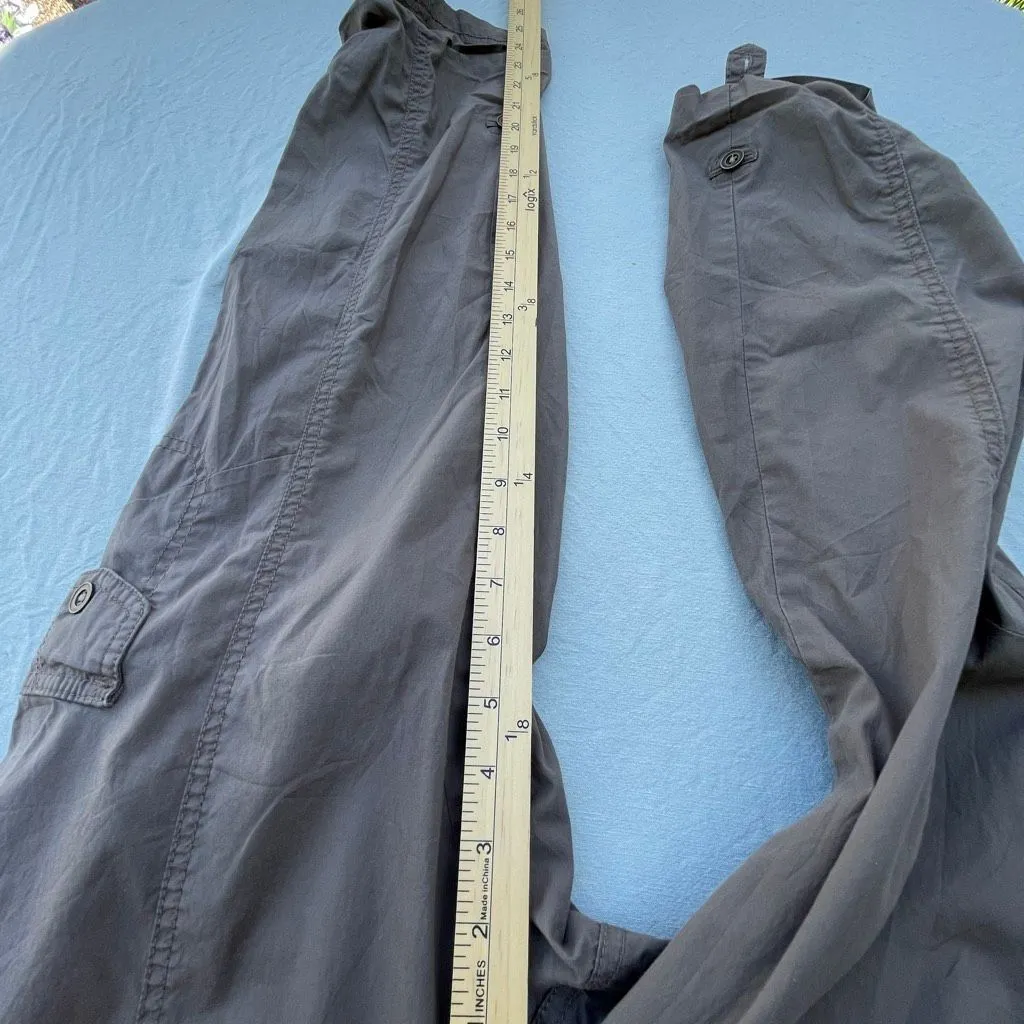 Chico’s size S (.05) taupe cargo capris. - Image 7