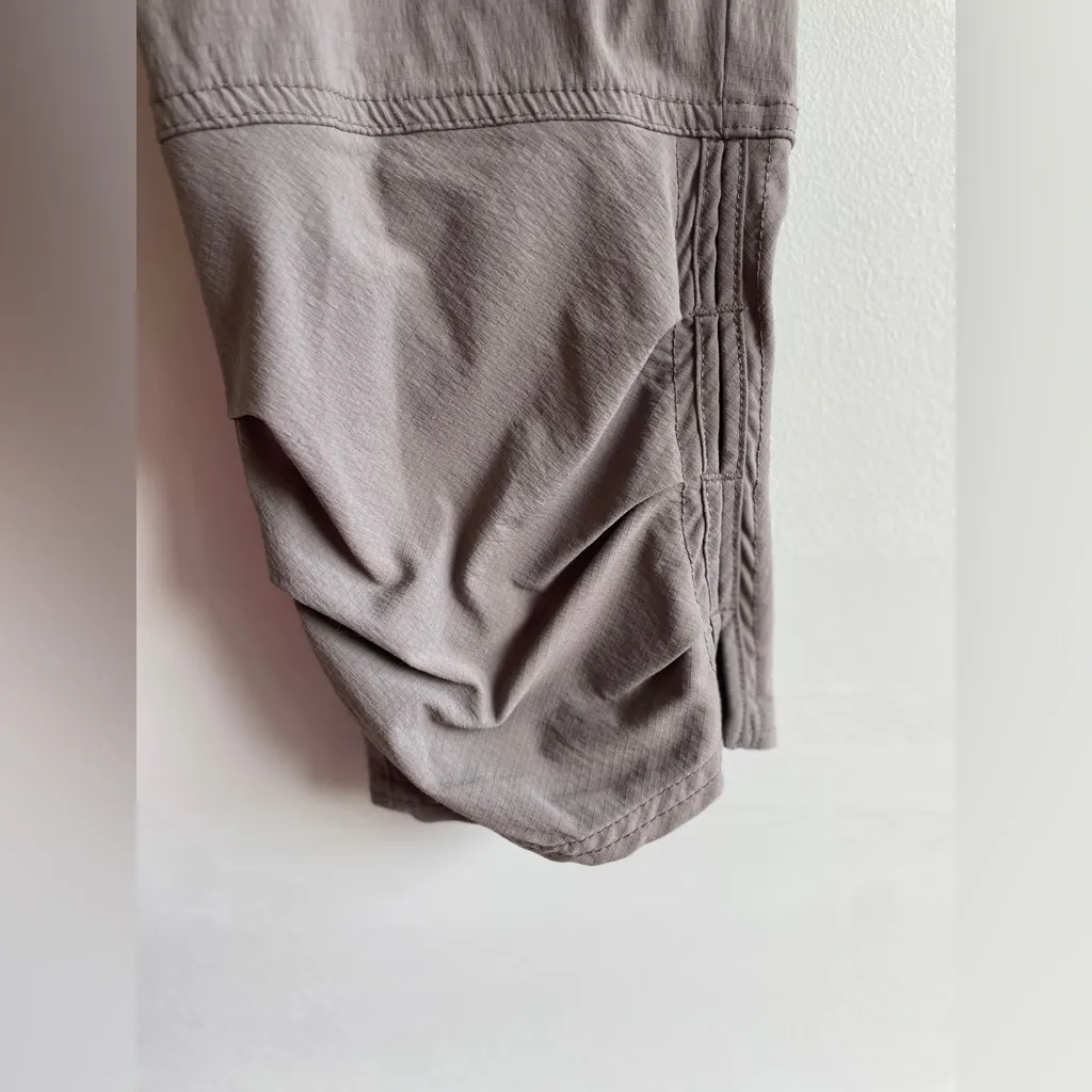 Prana Women’s Taupe Cargo Pants - Image 5