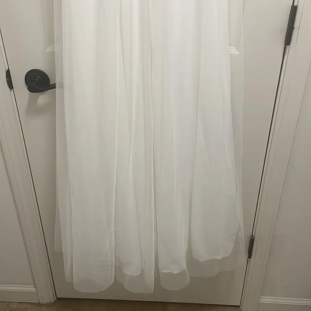 Blondie nites by Stacy Sklar Prom Dress White tulle halter VNeck bead gown Sz 13 - Image 10