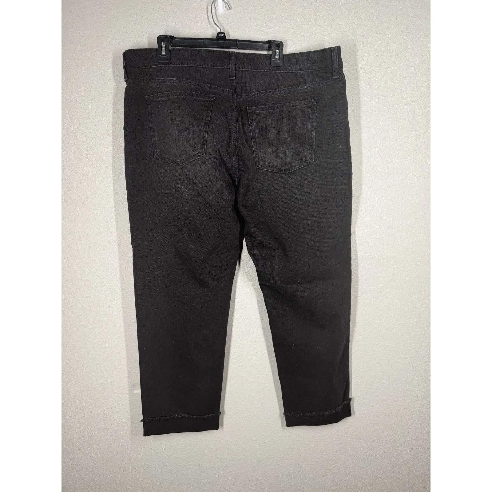 NWT Gap Girlfriend Mid Rise Black Jeans Womens Sz 34/18R Raw Hem Cuffed Bottom - Image 3