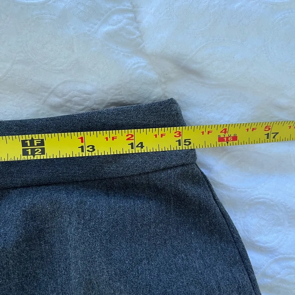 Gray size 4 Vince Camuto slacks - Image 6