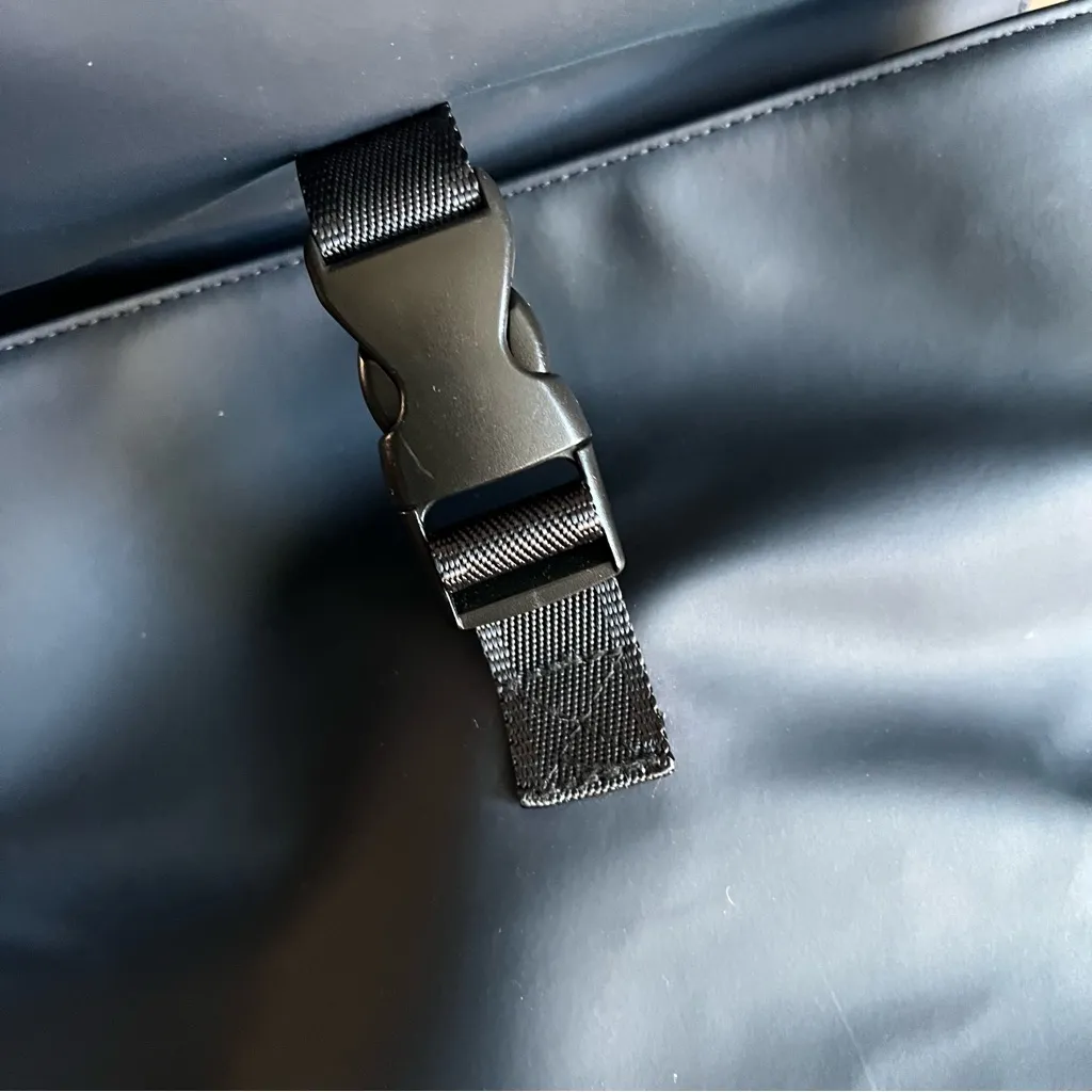 Hunter for Target Navy Blue 20th anniversary Waterproof Backpack - Image 6